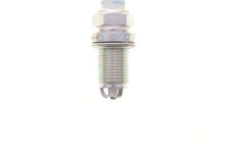 Свеча зажигания ngk 3384