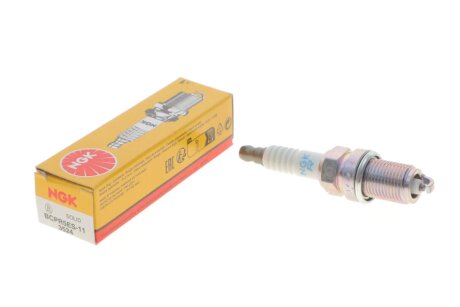 Свеча зажигания ngk 3524