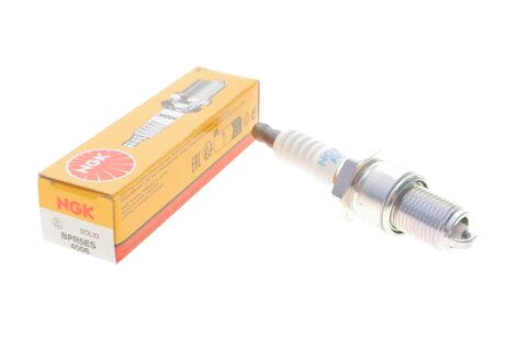 Свічка запалювання ngk 4006