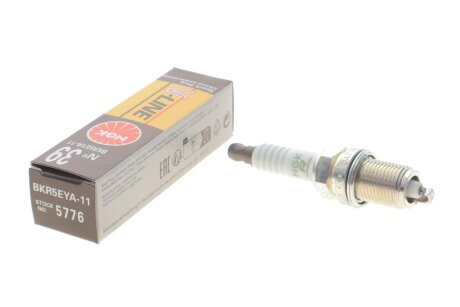 Свічка запалювання ngk 5776
