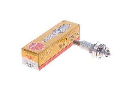 Свеча зажигания ngk 6703