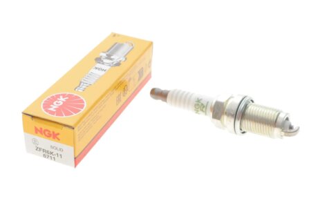 Свічка запалювання ngk 6711