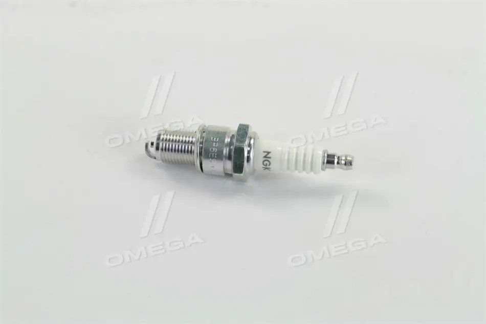 Свеча зажигания ВАЗ 2108-099, 2101-2107, MERCEDES, VW (пр-во) NGK BP6ES