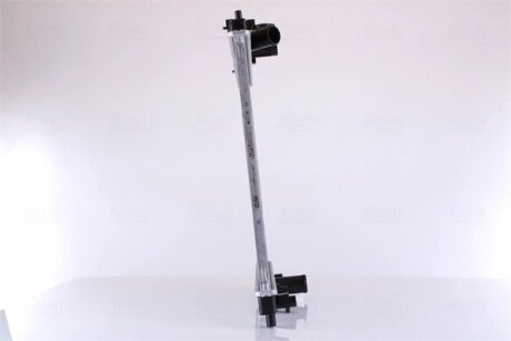 Радіатор інтеркулера nissens 606117