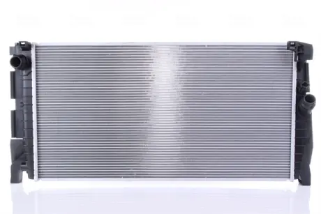 Радиатор охлаждения двигателя nissens 606340 MINI MINI