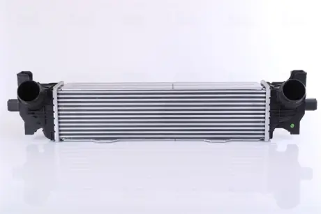 Радиатор интеркулера nissens 961226 Бмв 7 серии
