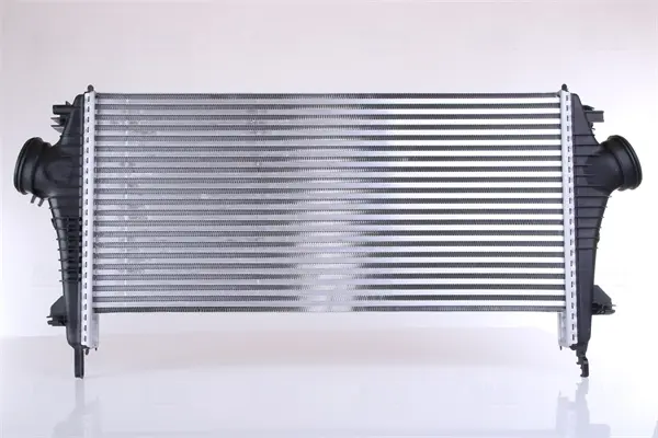 Радиатор интеркулера nissens 961252