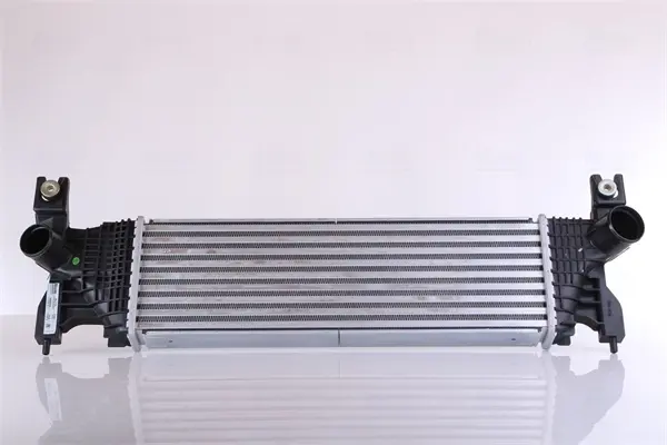 Радиатор интеркулера nissens 961556