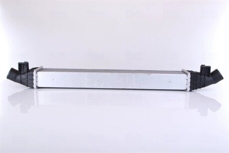 Радиатор интеркулера nissens 961582