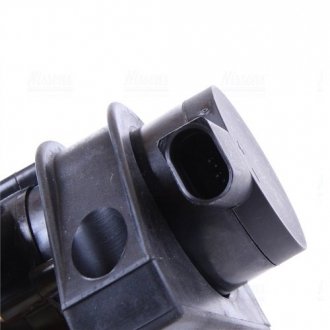 Дополнительный водяной насос First Fit nissens 831063