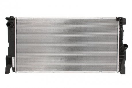 Радиатор охлаждения двигателя nissens 69708 на Бмв 2 Series