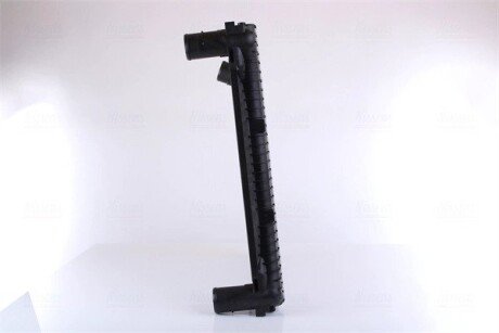 Радиатор интеркулера nissens 96136