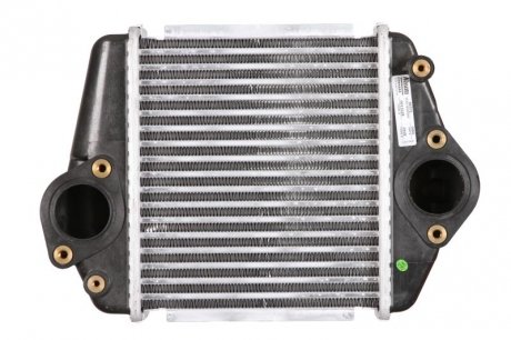 Радіатор інтеркулера nissens 96372 на Мазда 6 gh