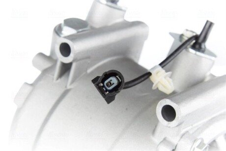Компресор кондиціонера nissens 890035