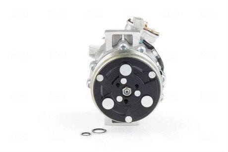 Компресор кондицiонера nissens 890074