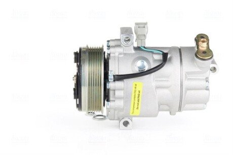 Компресор кондицiонера nissens 890074