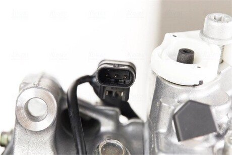 Компресор кондицiонера nissens 890115