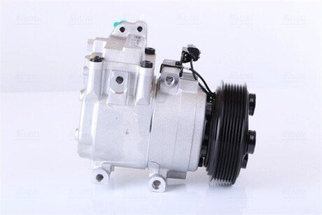 Компресор кондицiонера nissens 890129