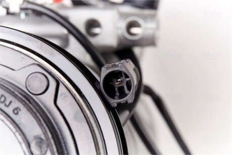 Компресор кондицiонера nissens 890315