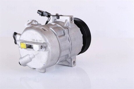 Компресор кондицiонера nissens 890578