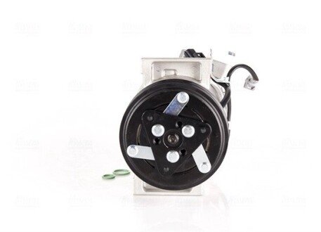 Компресор кондицiонера nissens 890653