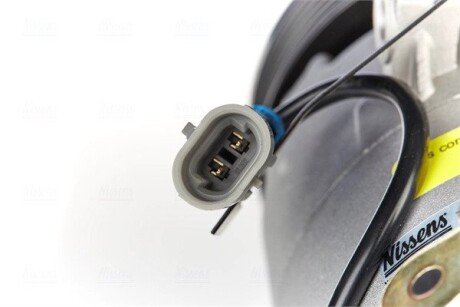 Компресор кондицiонера nissens 89215