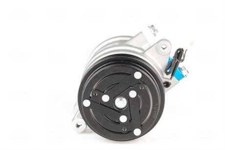 Компресор кондицiонера nissens 89261