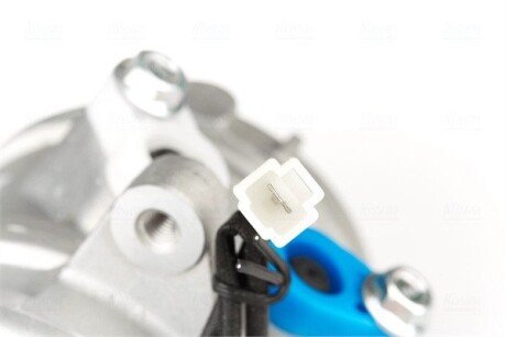 Компресор кондицiонера nissens 89261