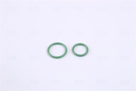 Компрессор кондиционера First Fit nissens 890767