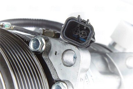 Компрессор кондиционера MAN TG-S (07-) |MAN TG-A (02-) |MAN TG-X (07-) nissens 89139