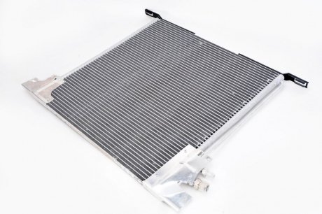 Конденсатор кондиционера MERCEDES VITO I W 638 (96-) nissens 94226