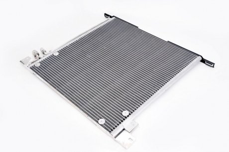 Конденсатор кондиционера MERCEDES VITO I W 638 (96-) nissens 94226