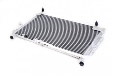 Конденсер кондиціонера nissens 94411 на Пежо 301