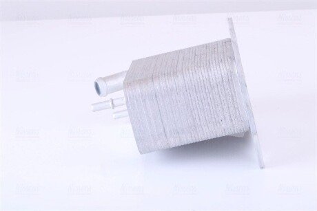 Масляний радіатор без корпуса масляного фільтра LAND ROVER RANGE ROVER III, RANGE ROVER SPORT I 3.6D 04.06-03.13 nissens 91282