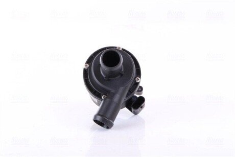 РџРѕРјРїР° РІРѕРґСЏРЅР° nissens 831117