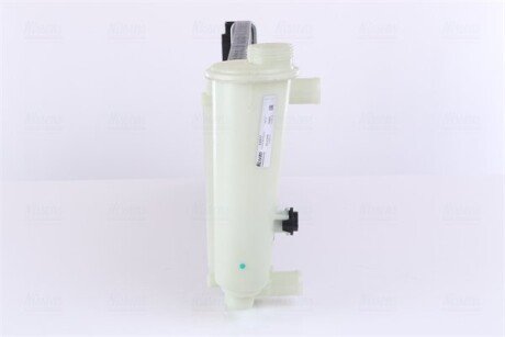 Радиатор интеркулера nissens 61837