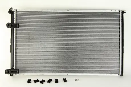Радіатор інтеркулера Nissens 63935A