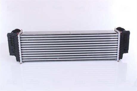 Радіатор інтеркулера nissens 96100