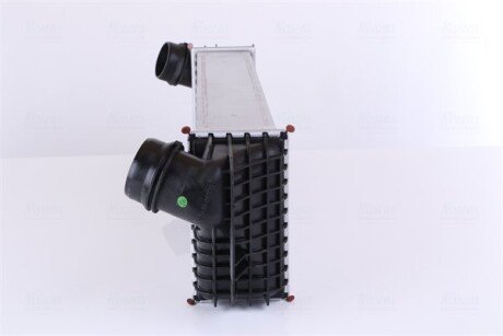 Радіатор інтеркулера nissens 96100