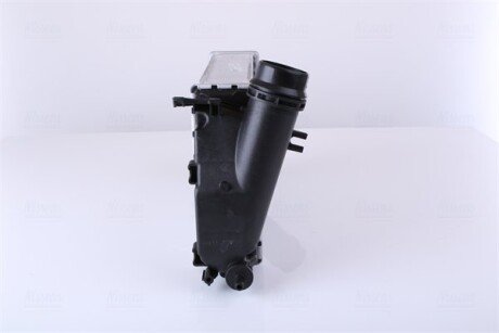 Радиатор интеркулера nissens 961121