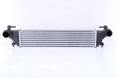 Радиатор интеркулера nissens 96272 Фиат 500