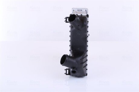 Радіатор інтеркулера nissens 96499