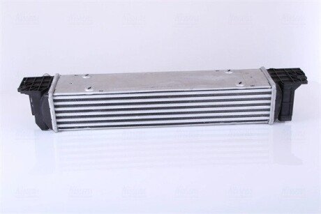 Радиатор интеркулера nissens 96551