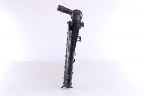 Радиатор интеркулера nissens 96586