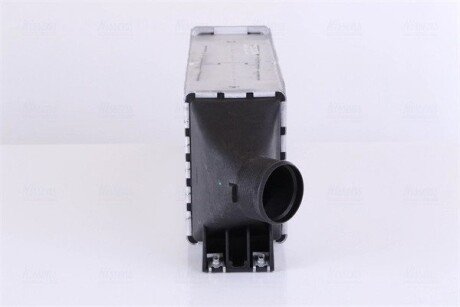 Радиатор интеркулера nissens 96732