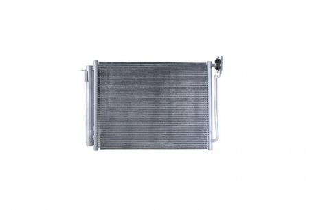Радиатор кондиционера BMW X5 E53 (00-) (пр-во) nissens 94605