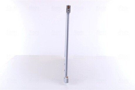 Радіатор кондиціонера First Fit nissens 940432