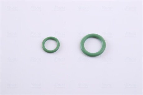 Радiатор кондицiонера nissens 940082