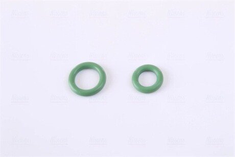 Радiатор кондицiонера nissens 940097