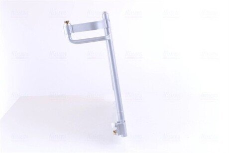 Радiатор кондицiонера nissens 940108